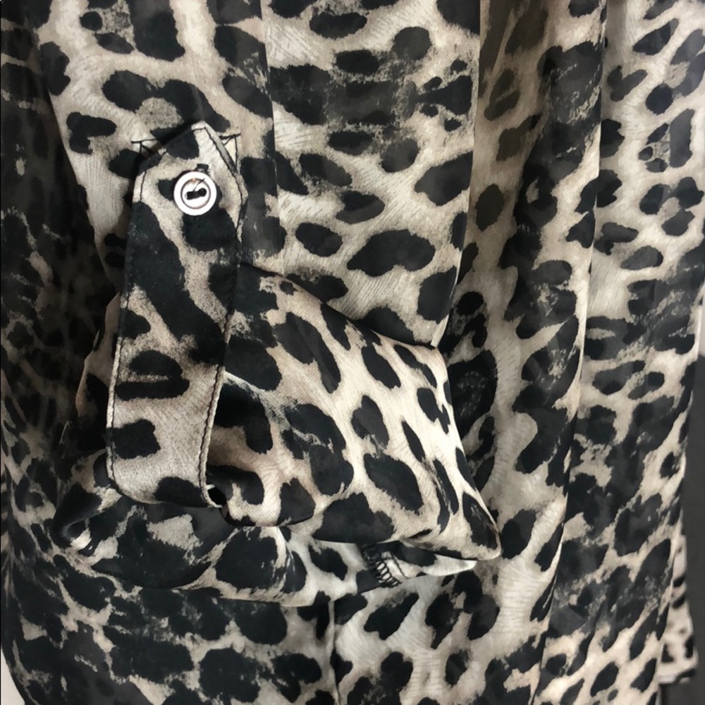 Blouse - Picture 3 of 3